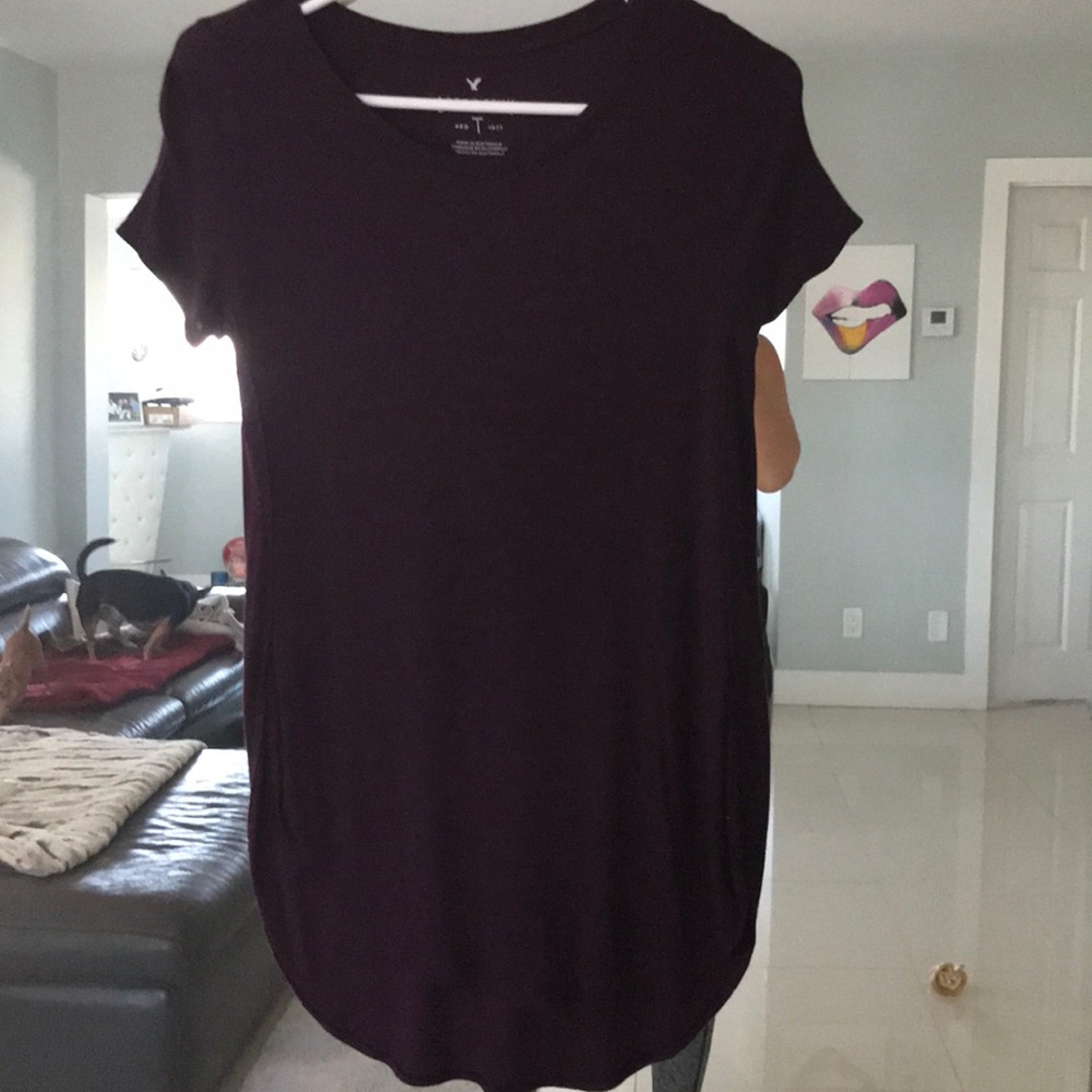 Xs-s American eagle burgundy soft stretchy tee